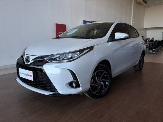 TOYOTA YARIS 1.5 16V FLEX XLS MULTIDRIVE TOYOTA YARIS 1.5 16V FLEX XLS MULTIDRIVE